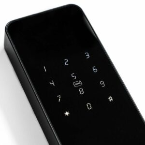 Pluton cerradura detalle